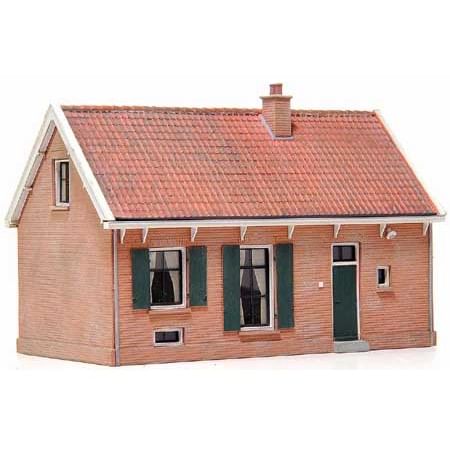 Crossing guard\'s house 