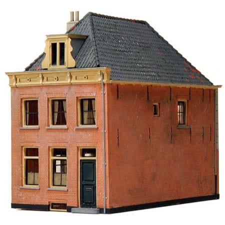 Tiled-roof hous (18th C) 