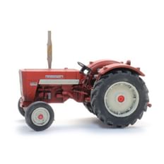 McCormick International 624 Tractor 