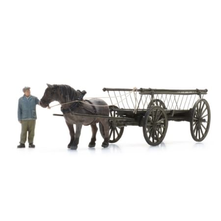Traditional Leiterwagen + figure 