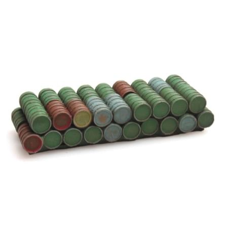 load of barrels for DAF open truck 