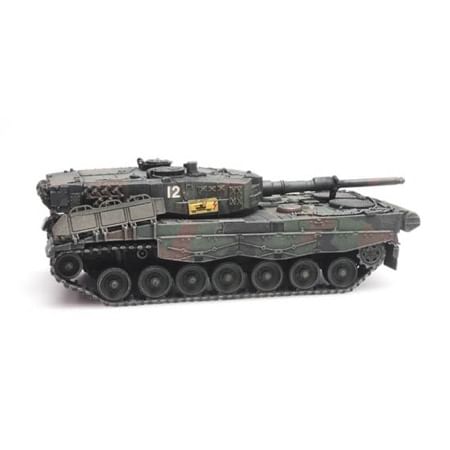 CH Pz 87 / Leopard 2A4 train load 