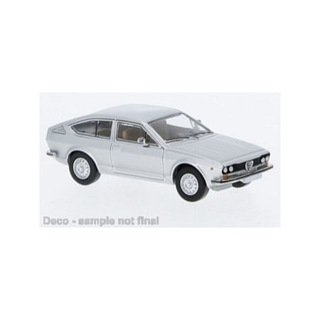 Alfa Romeo Alfetta GT silber, 1974,  