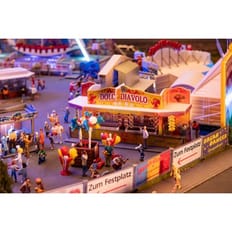 Süßigkeitenbude und Ballonkünstler 