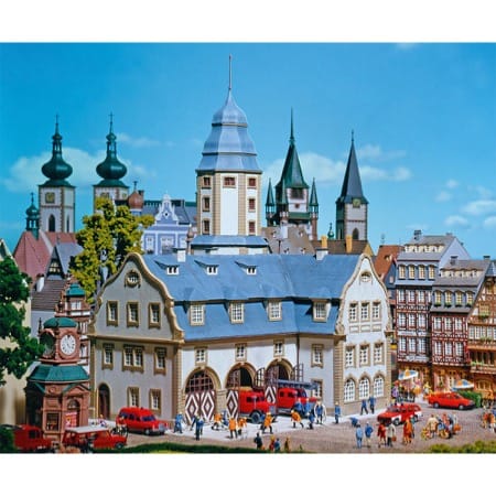 Rathaus mit Feuerwache 