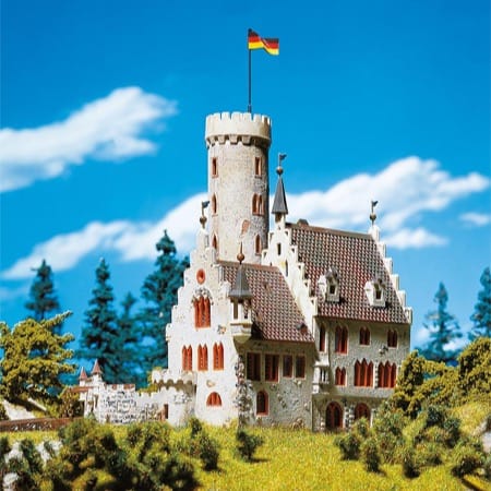 Moated castle 