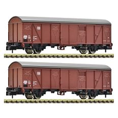 2 piece set: Covered goods wagons 