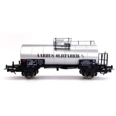 DSB ZE 503 693 "Aarhus oliefabrik A/S" tankvogn" 