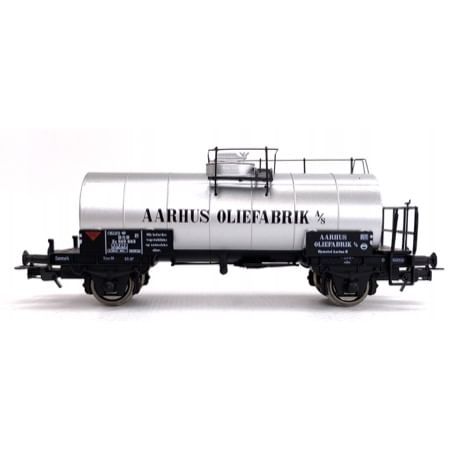 DSB ZE 503 693 "Aarhus oliefabrik A/S" tankvogn" 