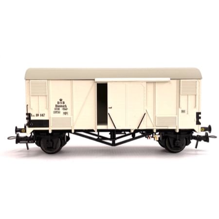 DSB IAL  lukket godsvogn 