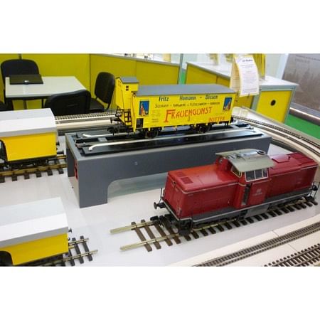I-wheel cleaning flush mounted unit 