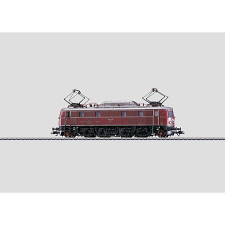 E 19 m.lyd AC