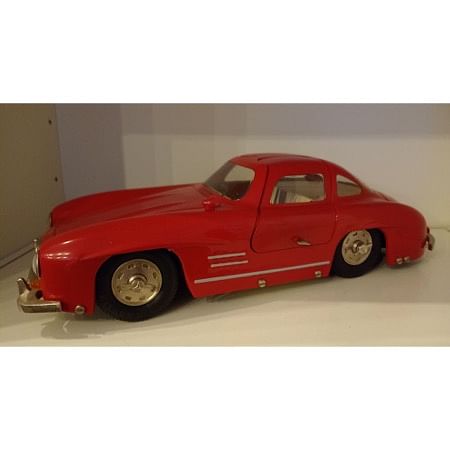 Mercedes Benz 300 SL blik-modelbil 