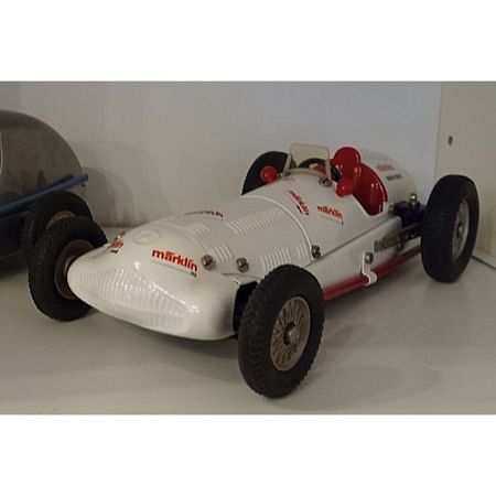 Mercedes Benz W 154 blik-modelbil 