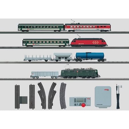 Digital-Mega-Startpackung Schweiz mit 2 Zügen. Schnellzug und Güterzug mit großer C-Gleis-Anlage, Transformator und Mobile Station. 230 Volt. - Serie 460 / Ae 6/6 SBB 