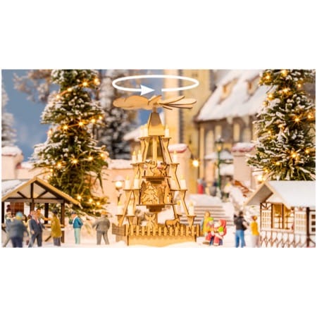 micro-motion Christmas Market Pyramid  