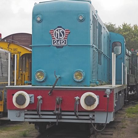 N-Diesellok Rh 2400 blau NS 